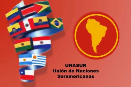 Logo de UNASUR: Comunidad política y económica que integra a los doce países independientes. 